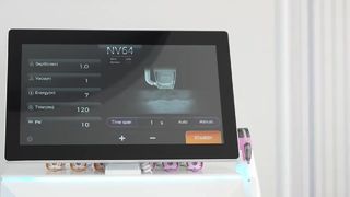 Dual freqüência Agulha isolada para Anti-envelhecimento Face Lifting Gold RF Microneedle Machine