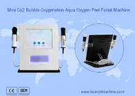 A clínica da máquina da beleza dos cuidados com a pele do oxigenação da bolha de Mini Co 2 usa Bo01
