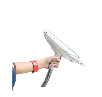 Bom preço Punho Hy-3 do laser da tatuagem/remoção do pigmento com o laser de Yag técnico para médico on-line